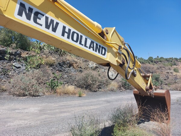 2#7850 Escavatore New Holland E215 B in vendita - foto 7