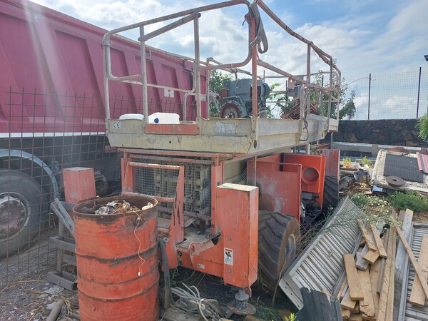 21#7850 Piattaforma JLG 33 RTS in vendita - foto 1