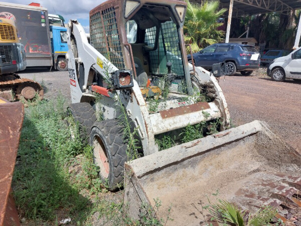 34#7850 Mini pala gommata Bobcat S175 in vendita - foto 6