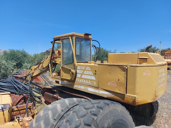 9#7850 Escavatore Fiat Allis FE 24 in vendita - foto 4