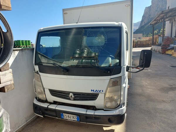2#7857 Furgone isotermico Renault RFT 110.35 in vendita - foto 6