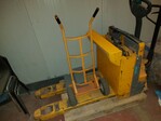 Image 4 - Jungheinrich electric pallet truck - Lot 3 (Auction 7857)