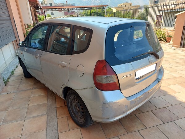 1#7878 Autovettura Honda Jazz in vendita - foto 2