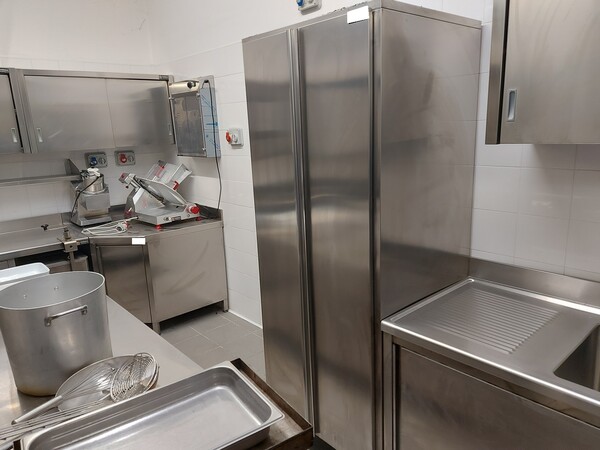16#7891 Arredi per laboratorio cucina in vendita - foto 5