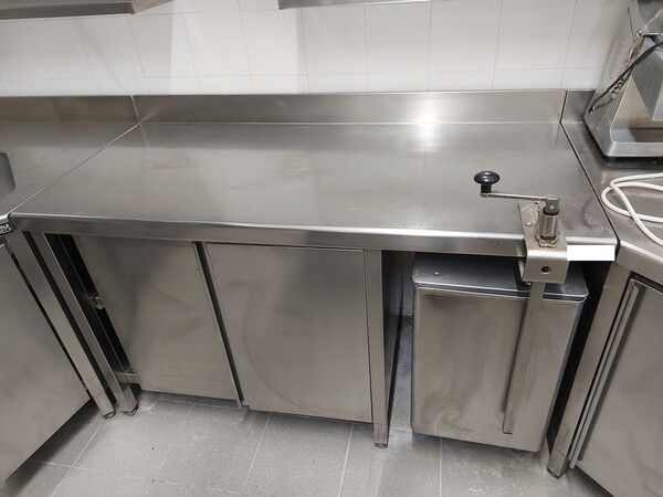 16#7891 Arredi per laboratorio cucina in vendita - foto 7