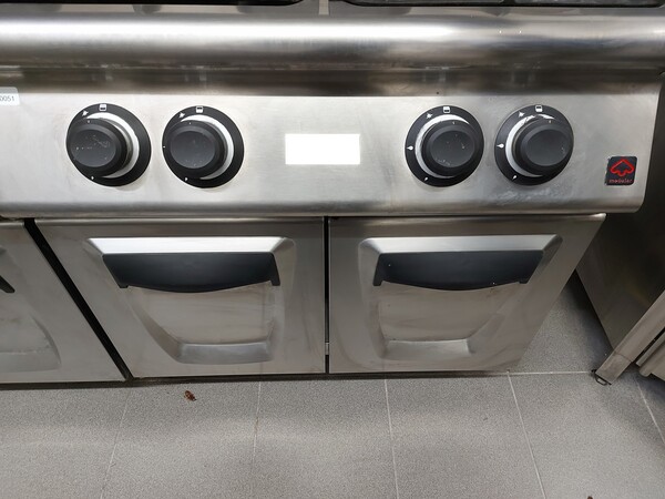 17#7891 Cucina 4 fuochi in vendita - foto 3