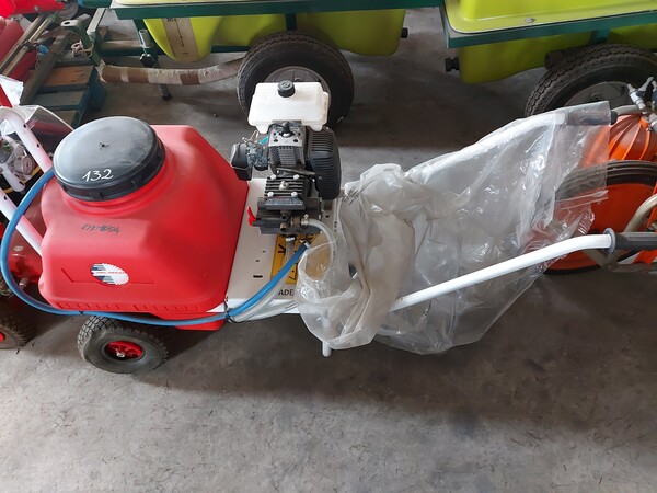 132#7892 Carriola vento e pompa in vendita - foto 1