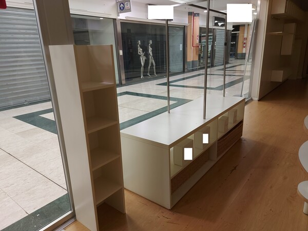 15#7897 Arredo e attrezzature negozio abbigliamento in vendita - foto 14