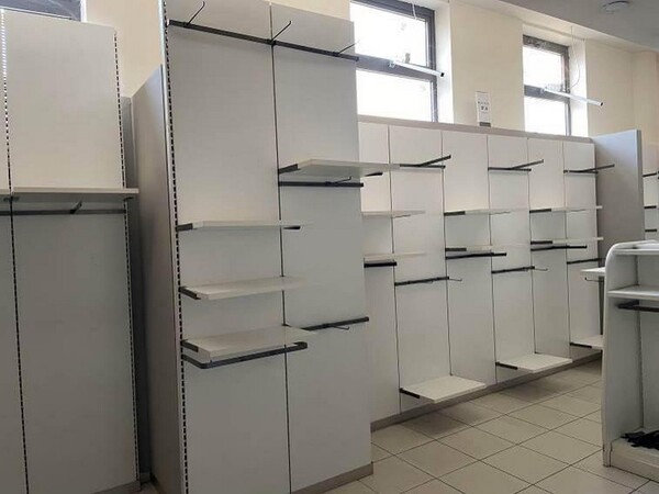 22#7897 Arredo e attrezzature negozio abbigliamento in vendita - foto 1