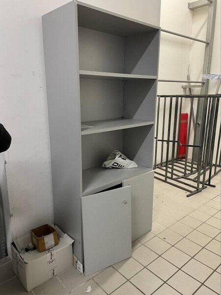 22#7897 Arredo e attrezzature negozio abbigliamento in vendita - foto 7