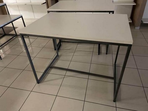 22#7897 Arredo e attrezzature negozio abbigliamento in vendita - foto 19