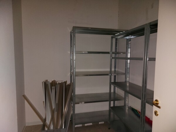 23#7897 Arredo e attrezzature parafarmacia in vendita - foto 9