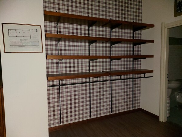 24#7897 Arredo e attrezzature negozio abbigliamento in vendita - foto 11
