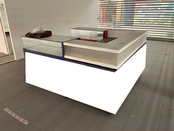 27#7897 Arredo e attrezzature attività commerciali in vendita - foto 54
