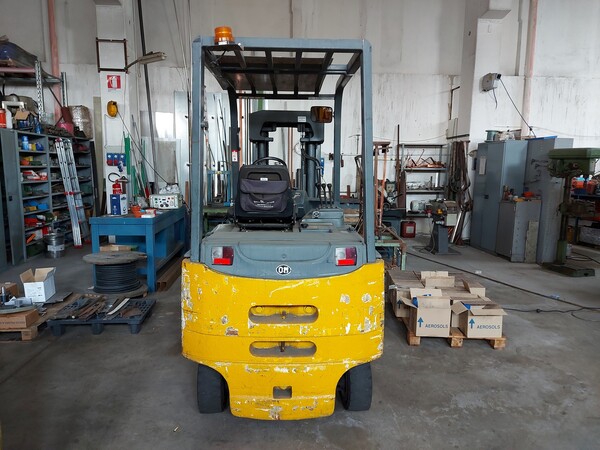 1#7899 Carrello elevatore OM EU30 in vendita - foto 2