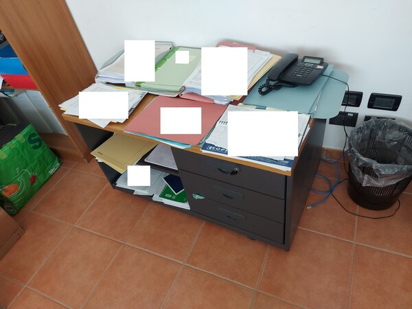1#7900 Arredi e attrezzature da ufficio in vendita - foto 13