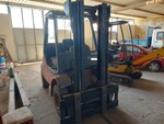 Immagine 2 - Carrello elevatore Forklift H40 - Lotto 13 (Asta 7900)