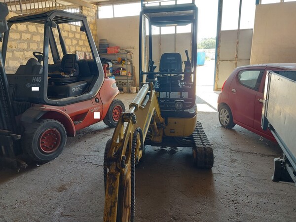 14#7900 Miniescavatore Komatsu PC16RHS in vendita - foto 4