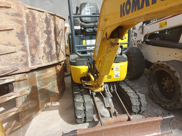23#7900 Miniescavatore Komatsu PC16RHS in vendita - foto 5