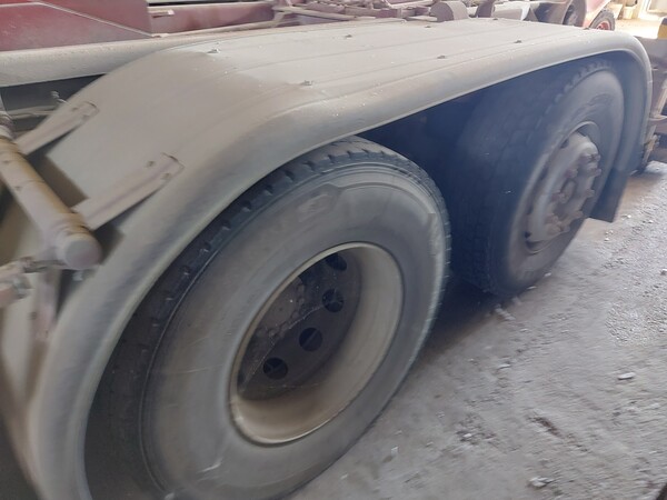 27#7901 Autocarro con pianale Iveco Magirus 260E43 in vendita - foto 6