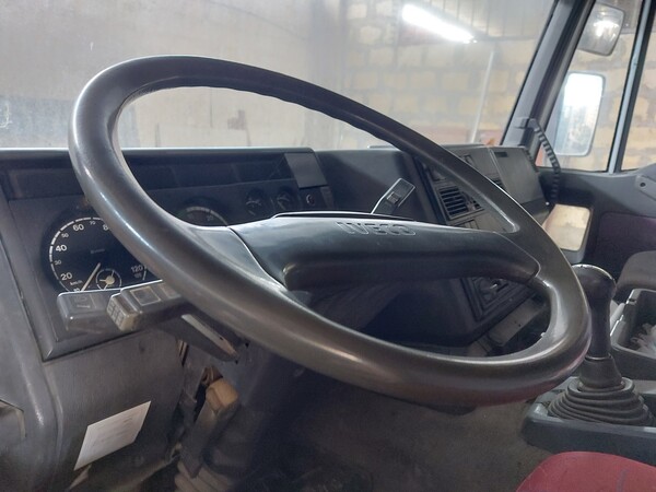 27#7901 Autocarro con pianale Iveco Magirus 260E43 in vendita - foto 11