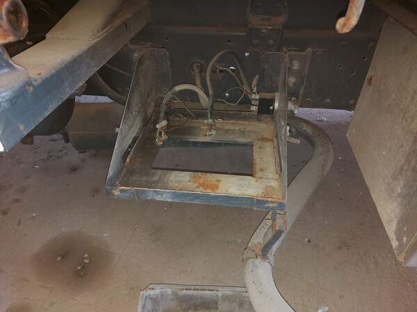 28#7901 Autocarro con gru e cassone ribaltabile Fiat Iveco 135.17 in vendita - foto 12