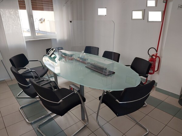 1#7903 Arredi da ufficio in vendita - foto 2