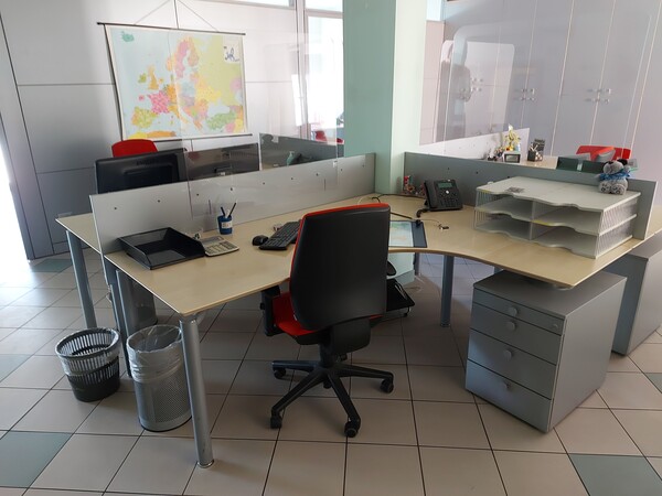 1#7903 Arredi da ufficio in vendita - foto 22