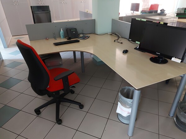 1#7903 Arredi da ufficio in vendita - foto 23