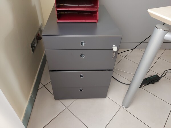 1#7903 Arredi da ufficio in vendita - foto 38