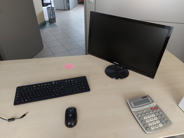 1#7903 Arredi da ufficio in vendita - foto 39