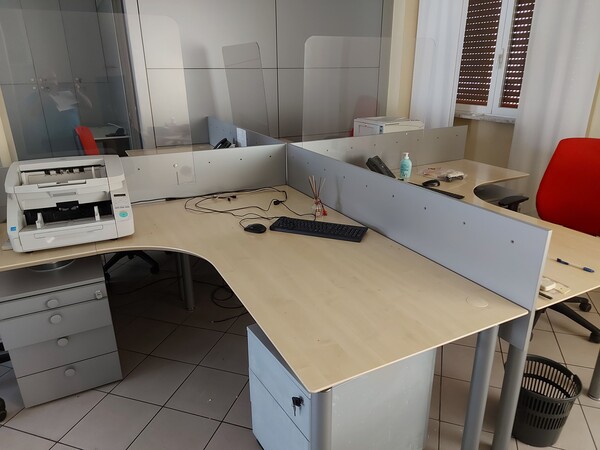 1#7903 Arredi da ufficio in vendita - foto 42