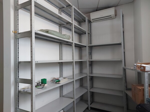 1#7903 Arredi da ufficio in vendita - foto 47