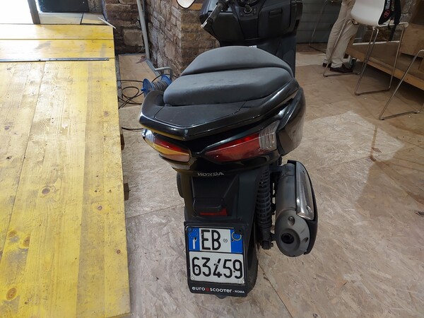 1#7913 Motociclo Honda in vendita - foto 2
