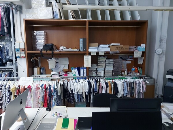 20#7914 Arredo e attrezzature da ufficio in vendita - foto 4