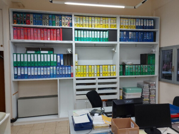 1#7915 Trancia Atom scaffalatura attrezzatura per confezione e arredo d'ufficio in vendita - foto 7