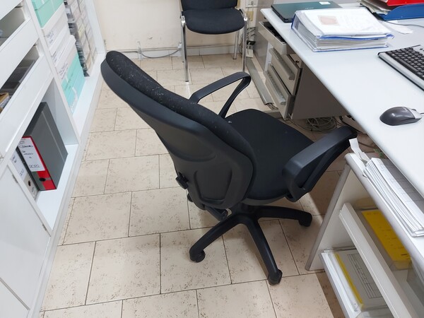 159#7915 Arredamento per ufficio in vendita - foto 6