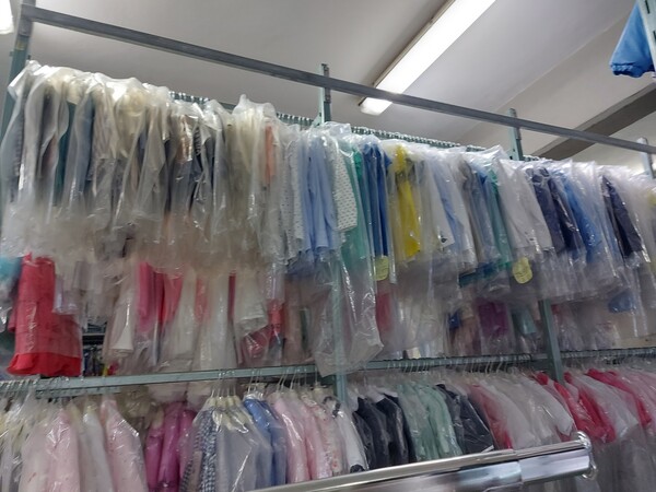 178#7915 Capi di abbigliamento da bimbo e tessuti in vendita - foto 1