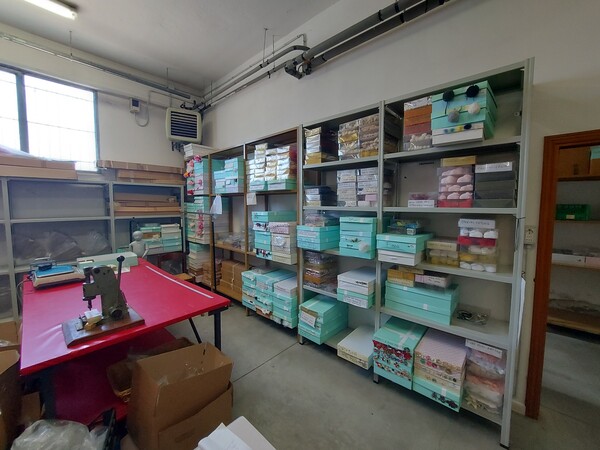 178#7915 Capi di abbigliamento da bimbo e tessuti in vendita - foto 2