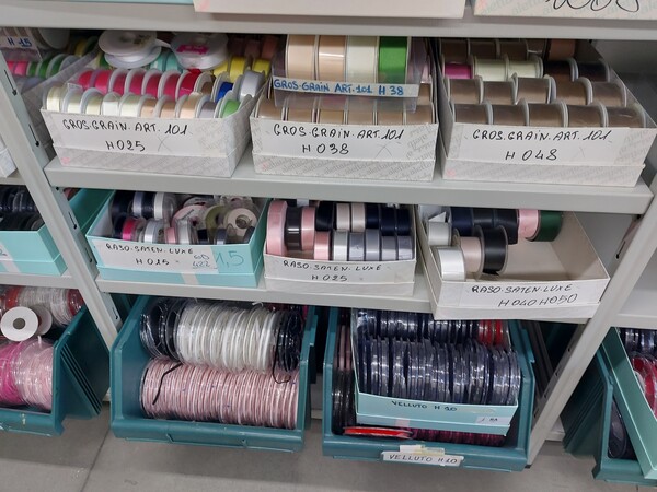 178#7915 Capi di abbigliamento da bimbo e tessuti in vendita - foto 4