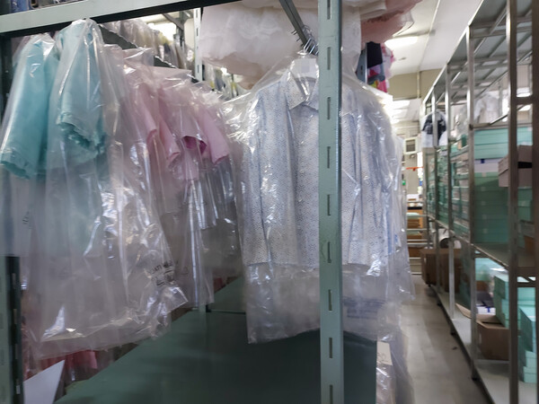 178#7915 Capi di abbigliamento da bimbo e tessuti in vendita - foto 8