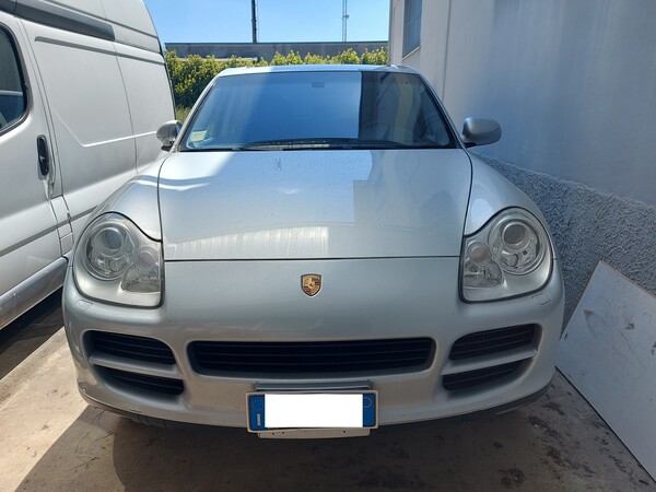 42#7915 Autovettura Porsche Cayenne S in vendita - foto 1