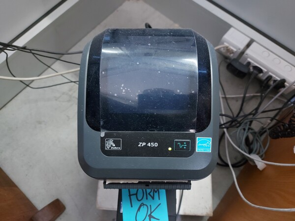 59#7915 Arredamento e attrezzature da ufficio in vendita - foto 5