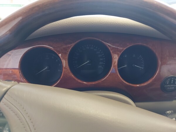 1#7918 Automobile Jaguar XJ8 in vendita - foto 6