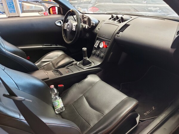 12#7918 Automobile Nissan 350Z in vendita - foto 10