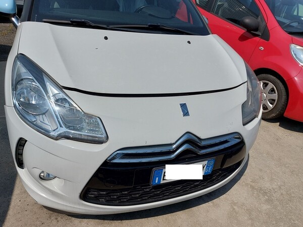 25#7918 Automobile Citroen DS3 in vendita - foto 3