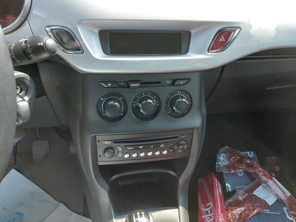 25#7918 Automobile Citroen DS3 in vendita - foto 10