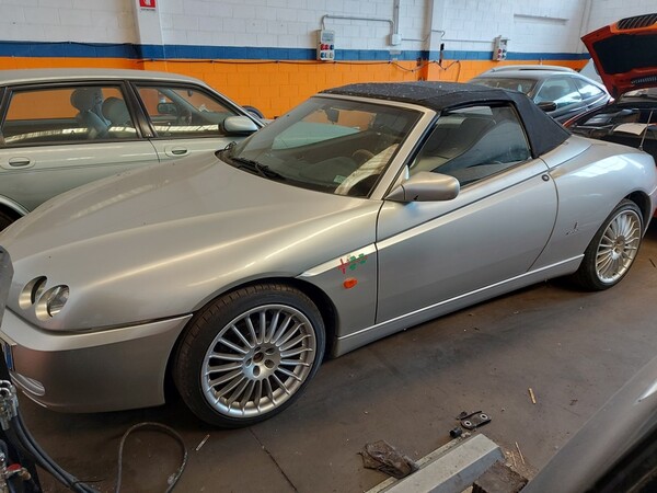 3#7918 Auotomobile Alfa Romeo Spider in vendita - foto 1