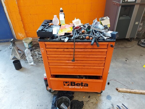 34#7918 Strumenti per cambio gomme in vendita - foto 2