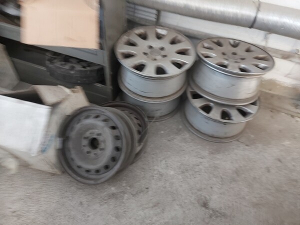 34#7918 Strumenti per cambio gomme in vendita - foto 35